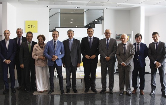 El consejero de Universidad se reúne con las empresas del Comité Ejecutivo de CTA para promover la innovación en Andalucía